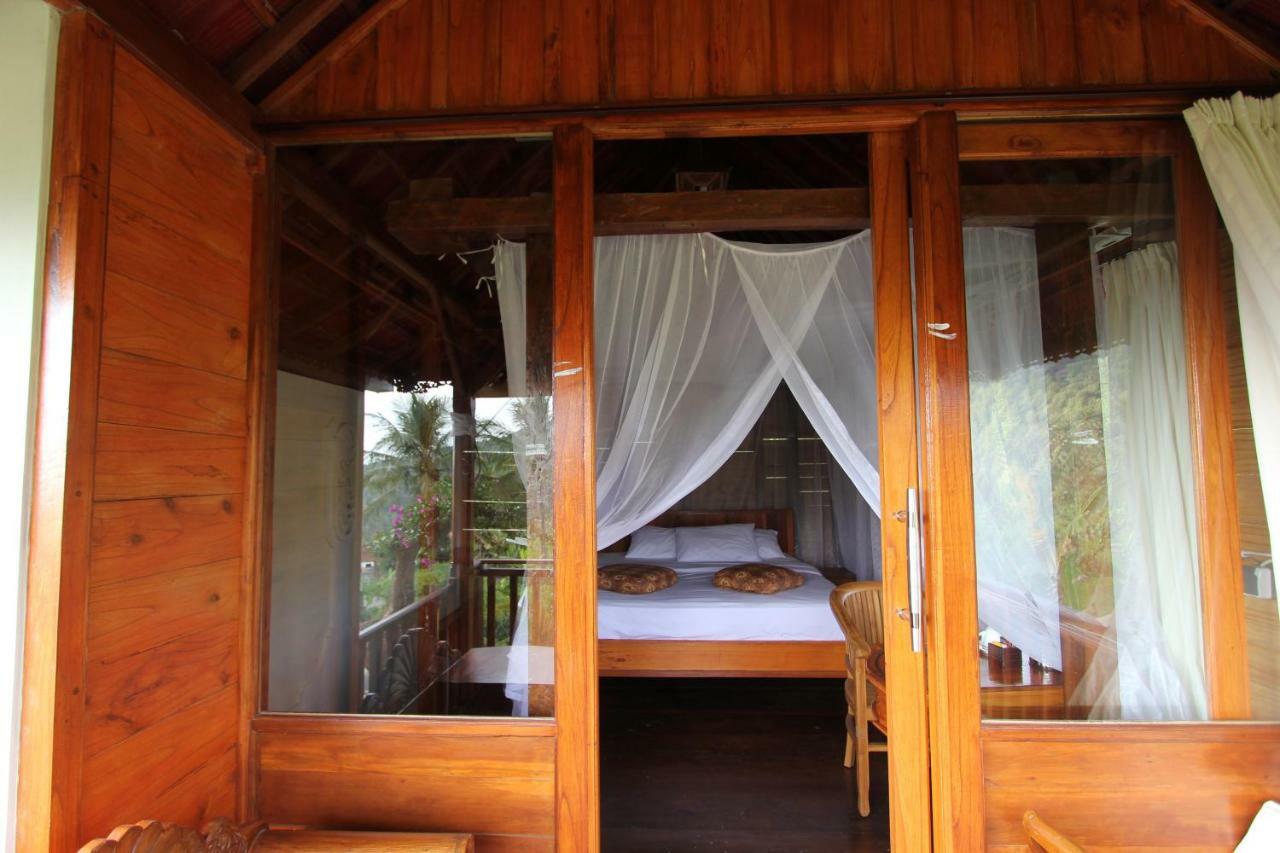 Kubu Shanti Sanda Munduk  Exterior photo